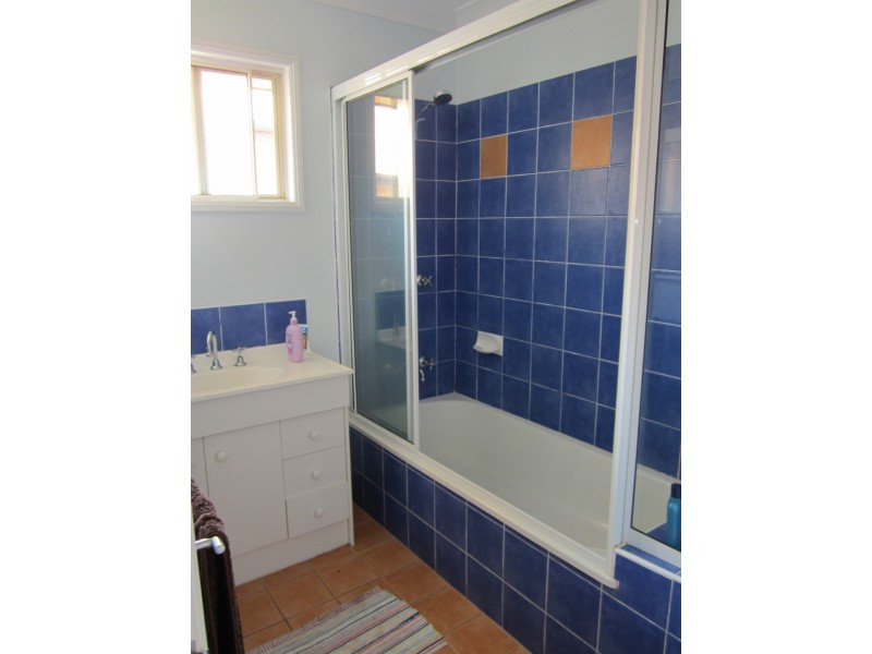 49 Estuary Pde, Douglas QLD 4814