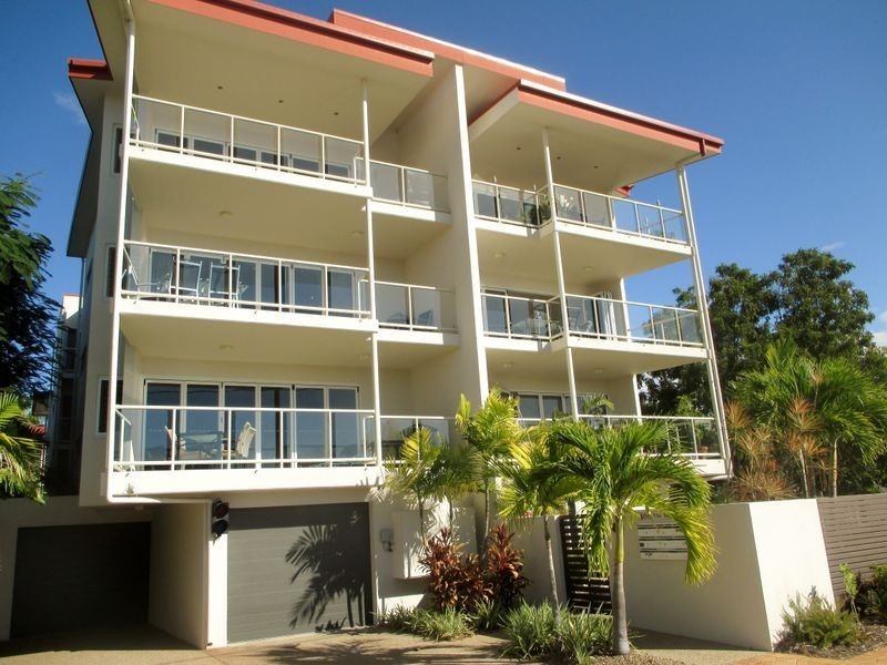 6/108 The Esplanade, Belgian Gardens QLD 4810