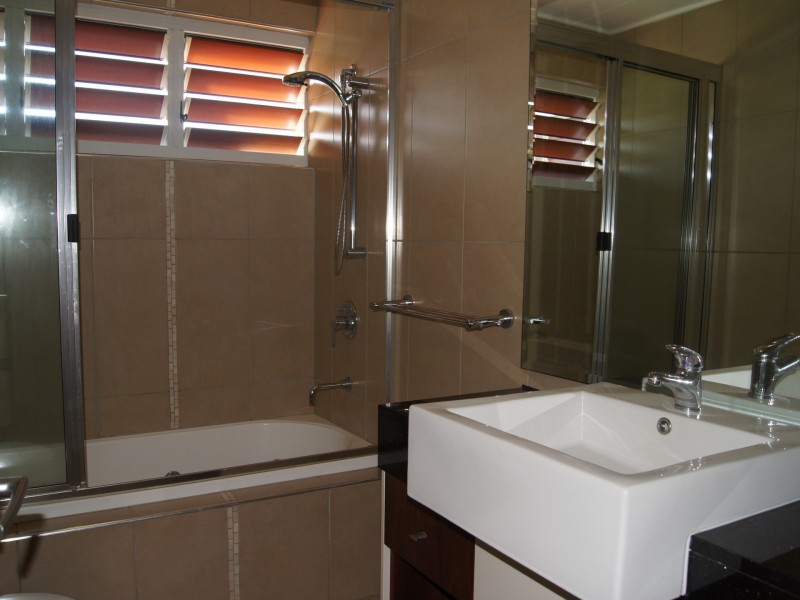 6/108 The Esplanade, Belgian Gardens QLD 4810