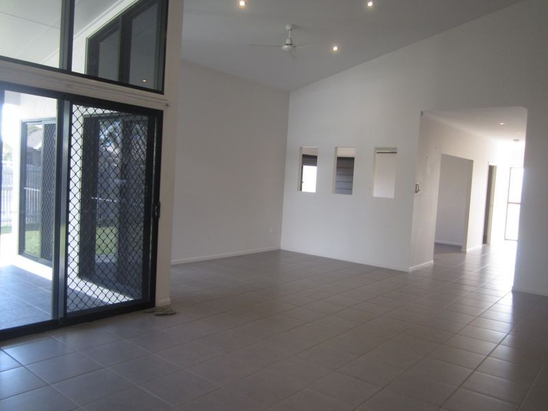 Bohle Plains QLD 4817