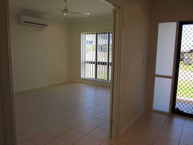 Mount Louisa QLD 4814