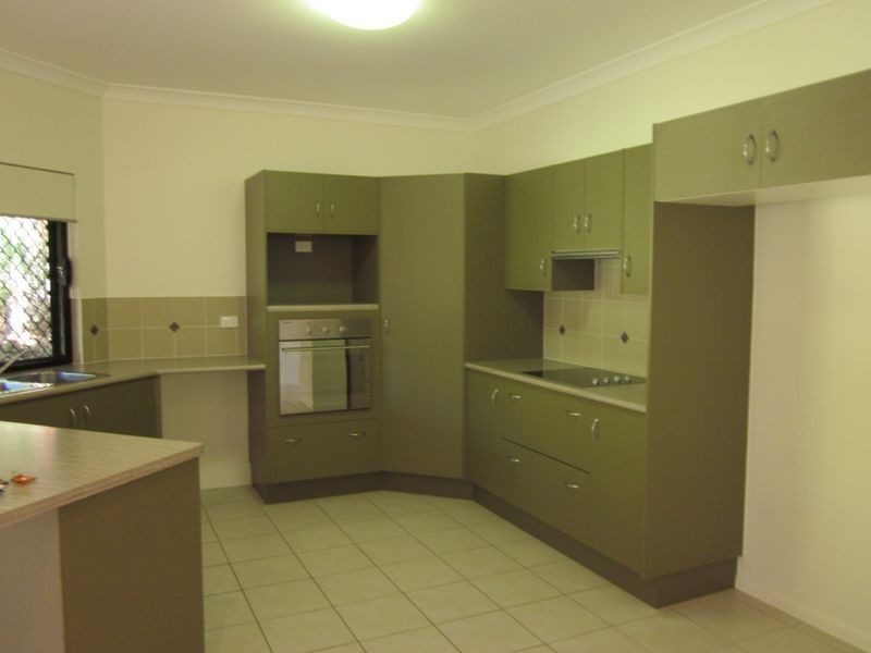 Mount Louisa QLD 4814