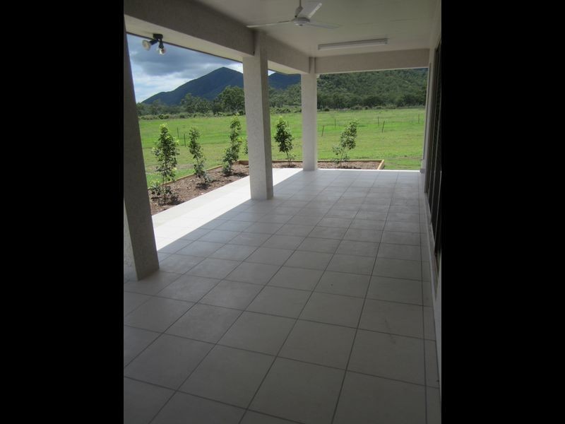 Alligator Creek QLD 4816