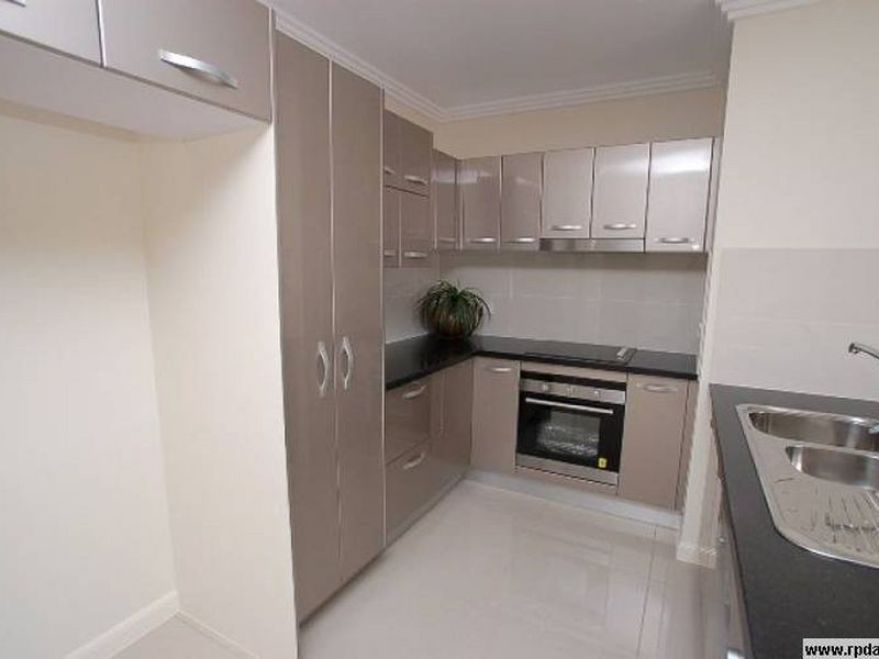 38/319 Angus Smith Drive, Douglas QLD 4814
