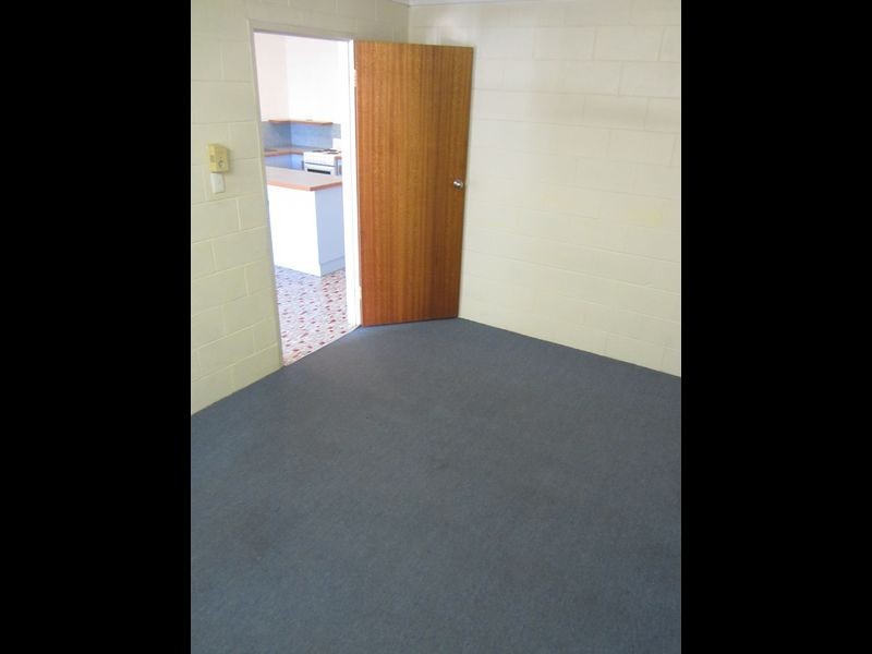 5/94 Cook Street, North Ward QLD 4810