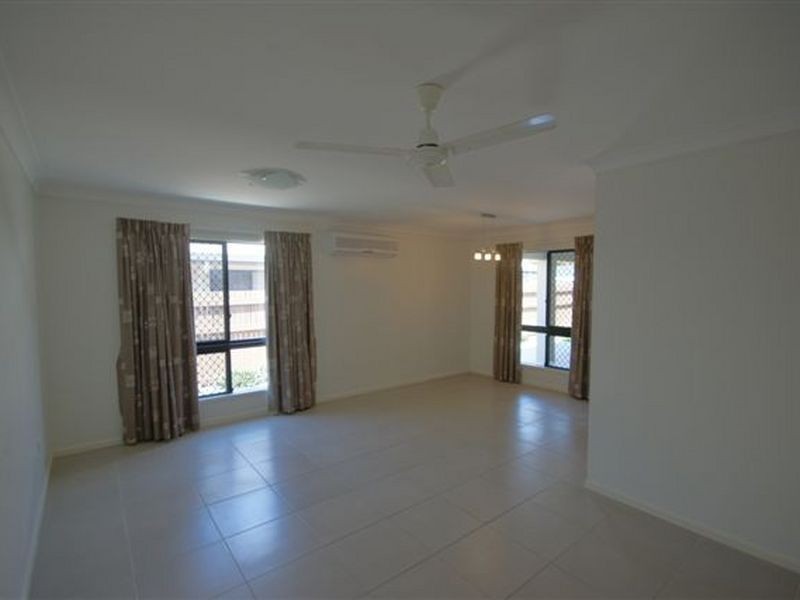 Mount Louisa QLD 4814