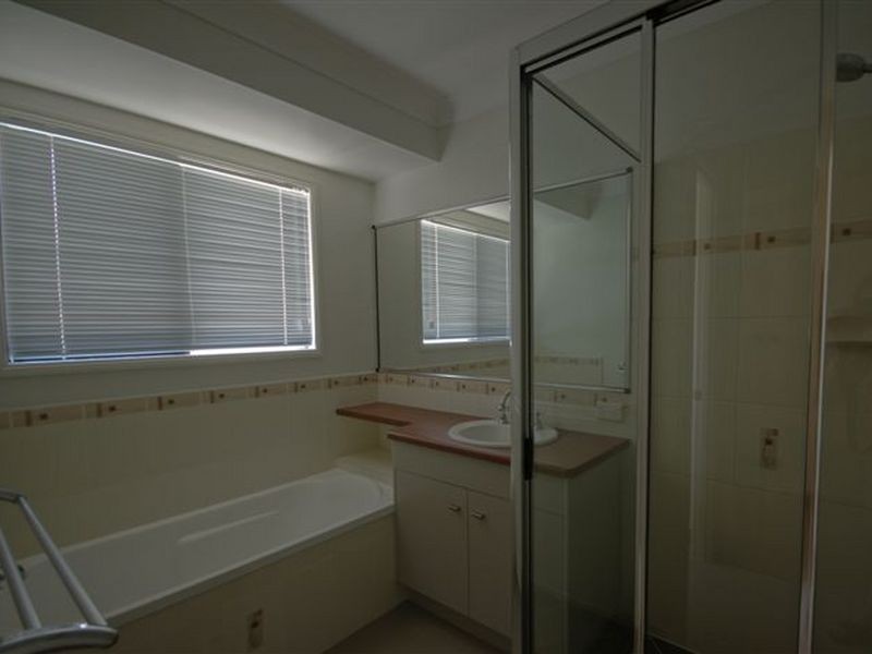 Mount Louisa QLD 4814