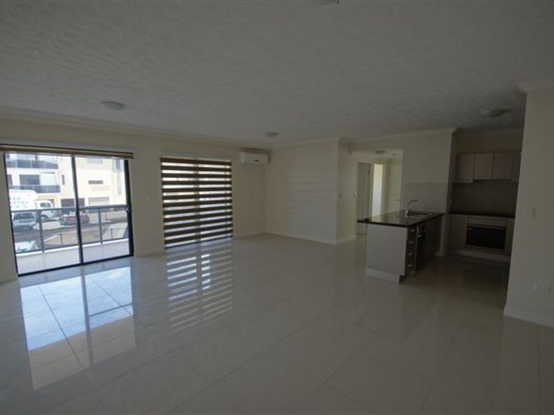 24/309 Angus Smith Drive, Douglas QLD 4814