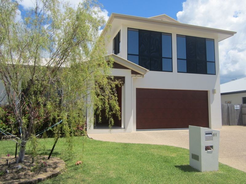 41 Sheerwater Parade, Douglas QLD 4814