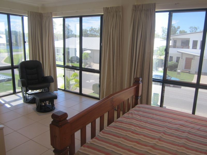 41 Sheerwater Parade, Douglas QLD 4814