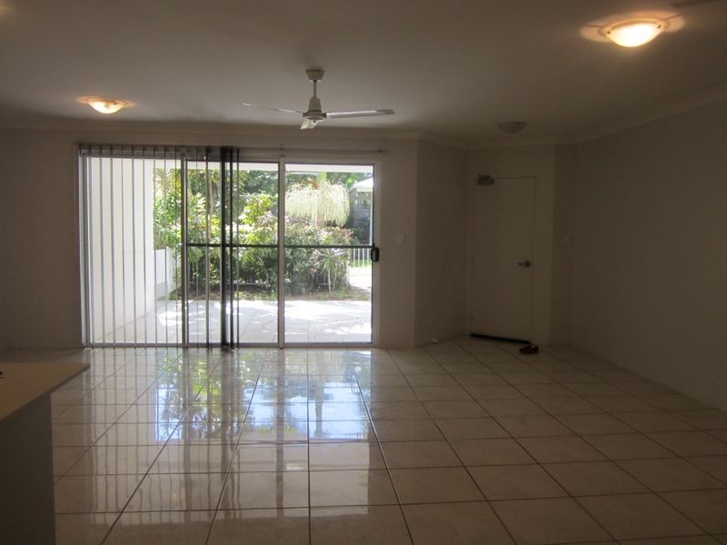 West End QLD 4810