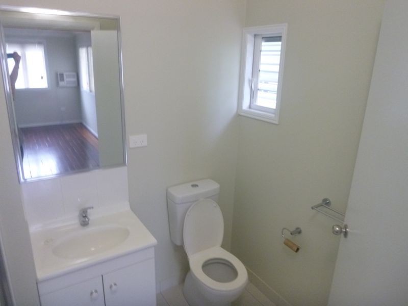 1A/184 Kings Road, Mysterton QLD 4812