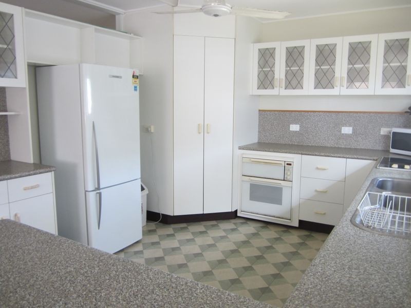 1/4 Nicol Court, Annandale QLD 4814