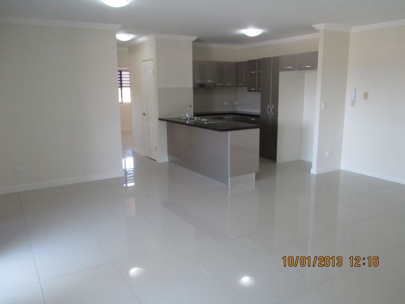 19/309 AHNGUHS SMITH DRIVE, Douglas QLD 4814