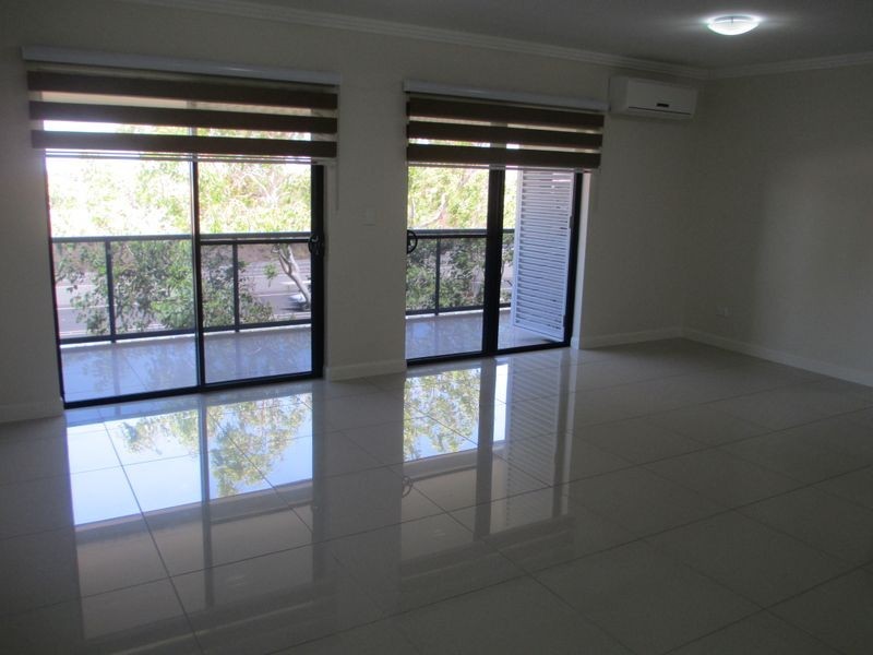 19/309 AHNGUHS SMITH DRIVE, Douglas QLD 4814