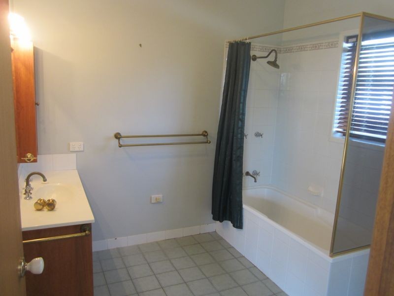 6 Blueee Ridge, Wulguru QLD 4811