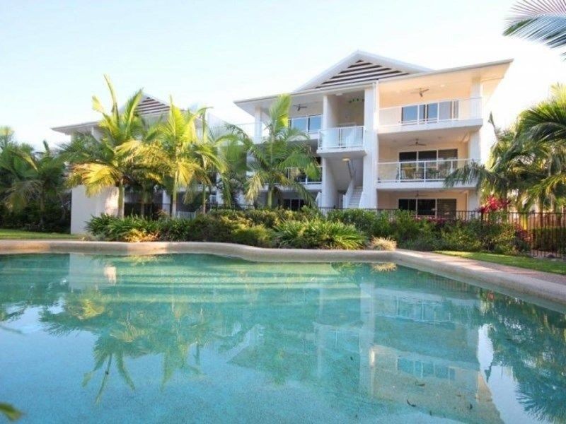 West End QLD 4810