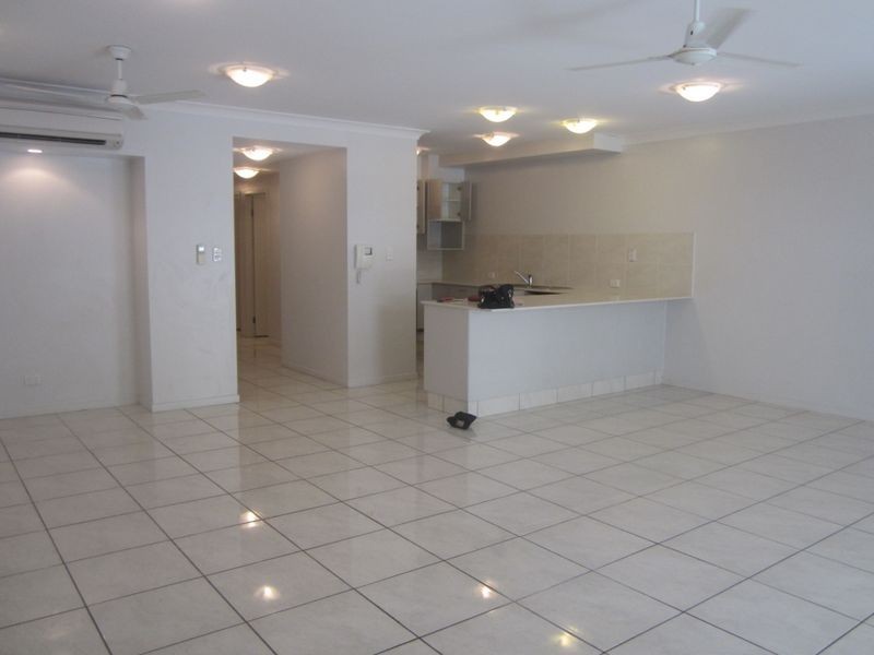 West End QLD 4810