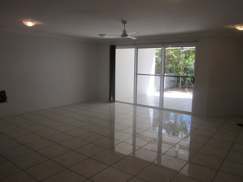 West End QLD 4810