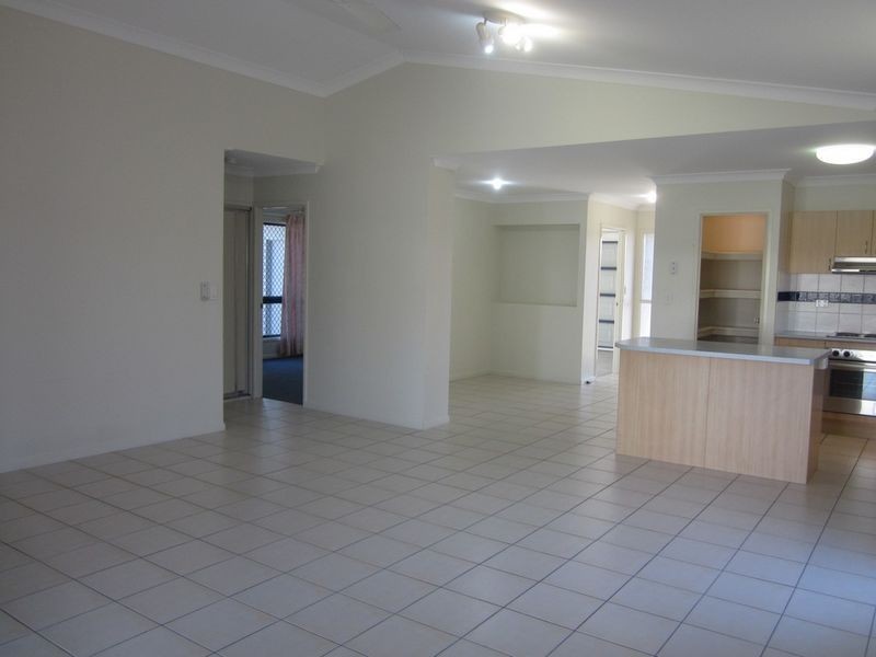 27 Nathashore Circuit, Idalia QLD 4811