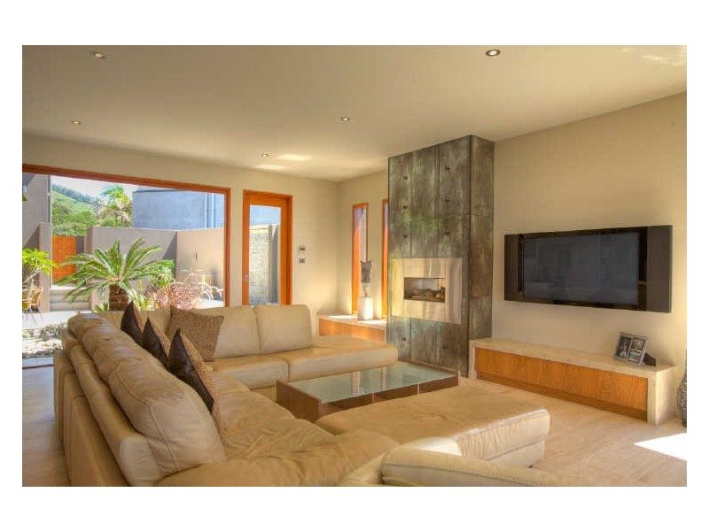 43 Sapphire Crescent, Sapphire Beach NSW 2450