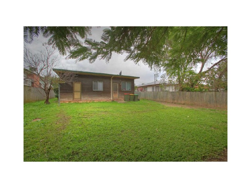 16 Gundagai Street, Coffs Harbour NSW 2450