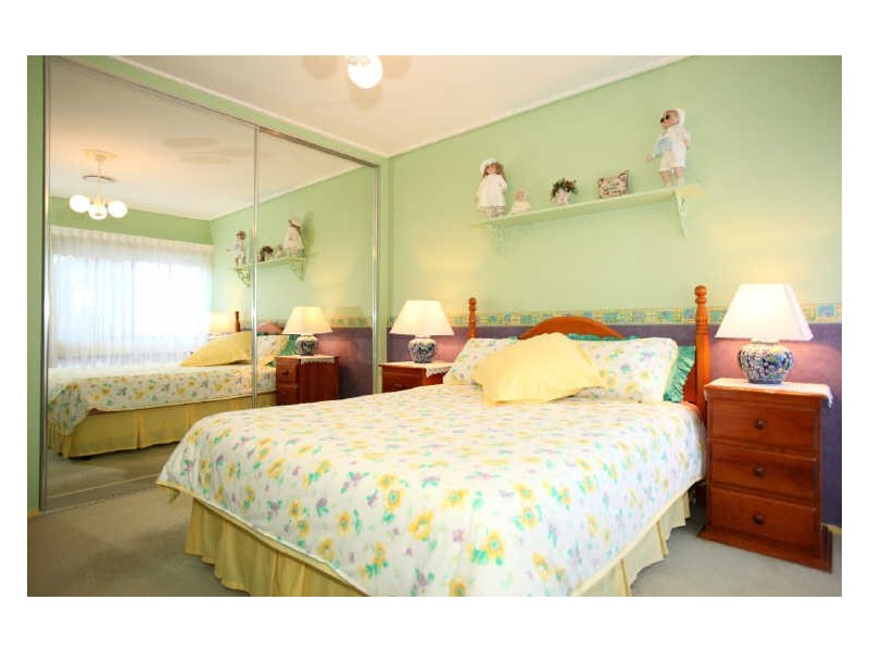 37 Sapphire Crescent, Sapphire Beach NSW 2450
