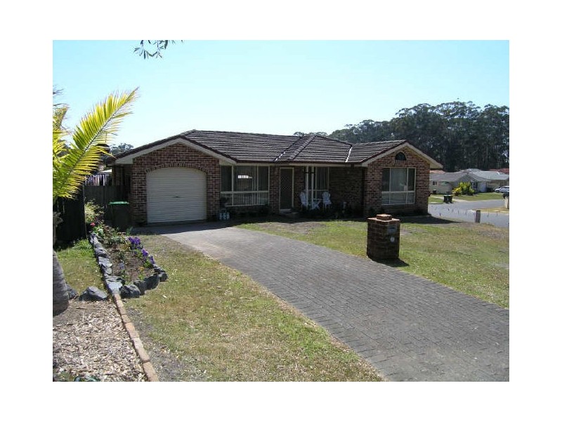 2 Aquamarine Drive, Toormina NSW 2452