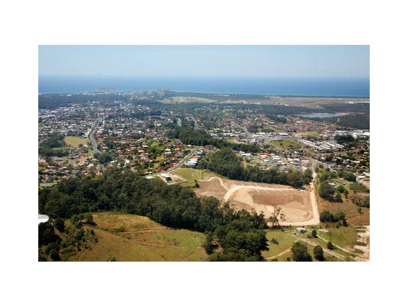 “The Lake Heights” – Halls Road, Coffs Harbour NSW 2450