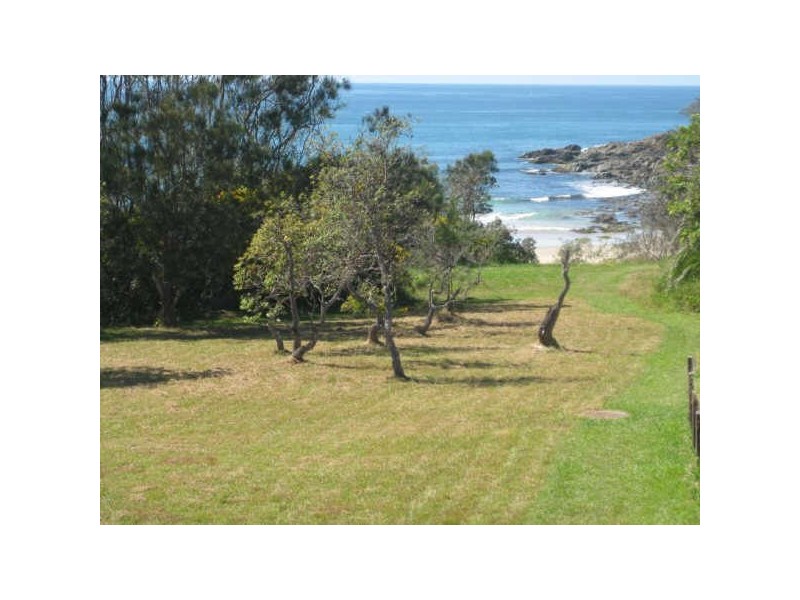 11 Fuller Street, Arrawarra NSW 2456