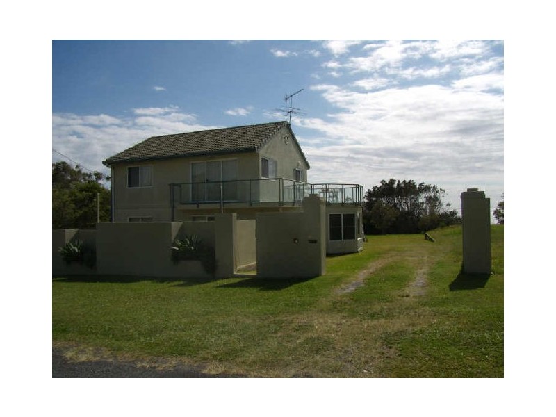 11 Fuller Street, Arrawarra NSW 2456
