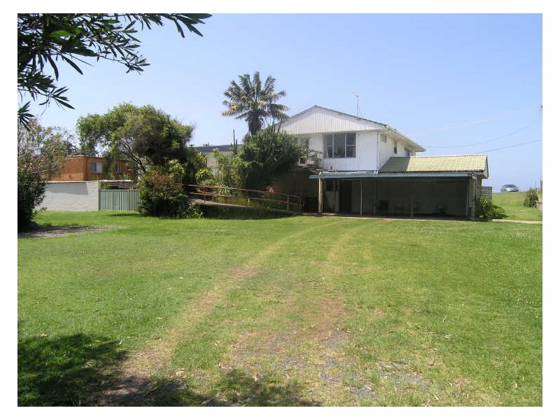 14 Hofmeier Close, Woolgoolga NSW 2456