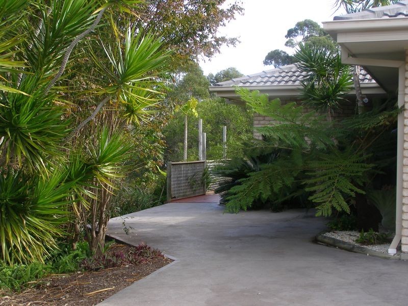 15 Azure Avenue, Emerald Beach NSW 2456