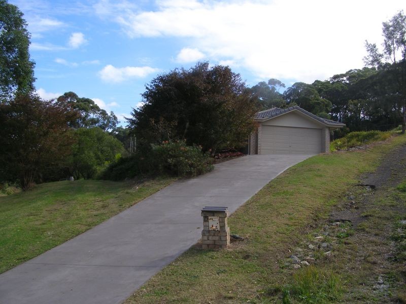 15 Azure Avenue, Emerald Beach NSW 2456