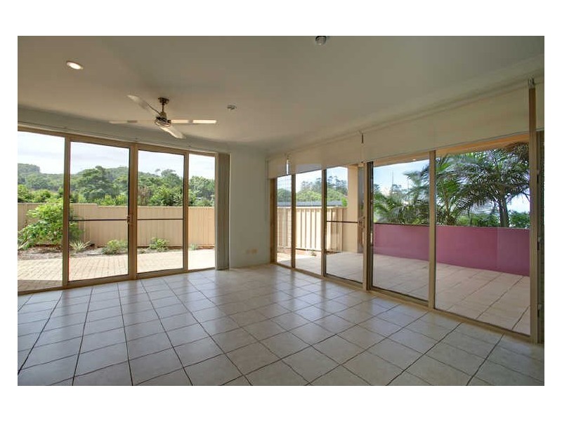 2/744 Pacific Highway, Sapphire Beach NSW 2450