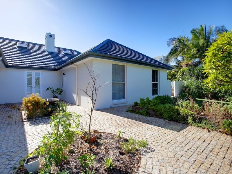 11 Charlesworth Bay Rd, Coffs Harbour NSW 2450