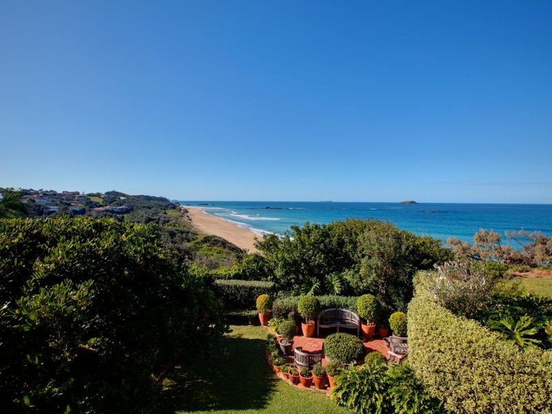 39B Sapphire Crescent, Sapphire Beach NSW 2450