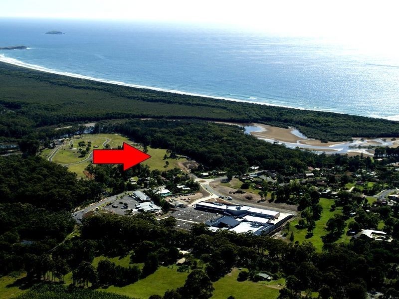 22 Seachange Crescent, Moonee Beach NSW 2450