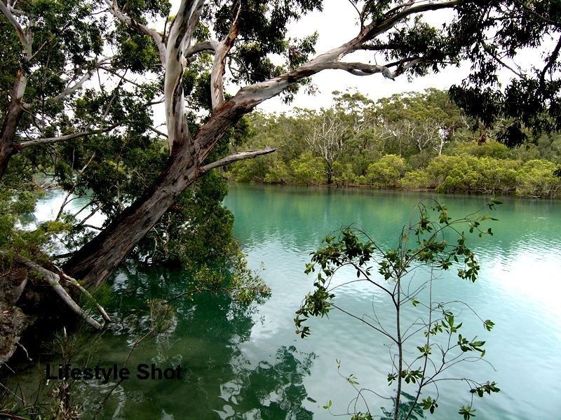 22 Seachange Crescent, Moonee Beach NSW 2450