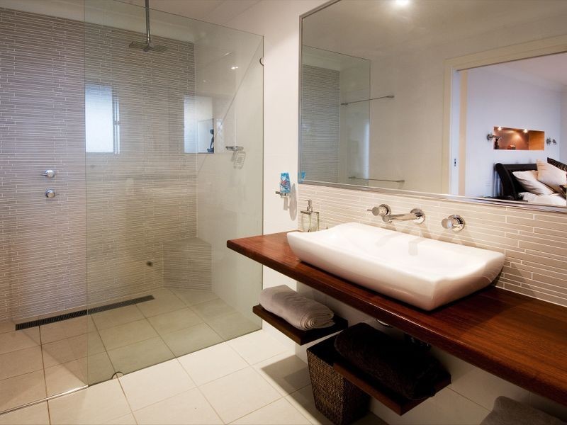 11 Sapphire Crescent, Sapphire Beach NSW 2450