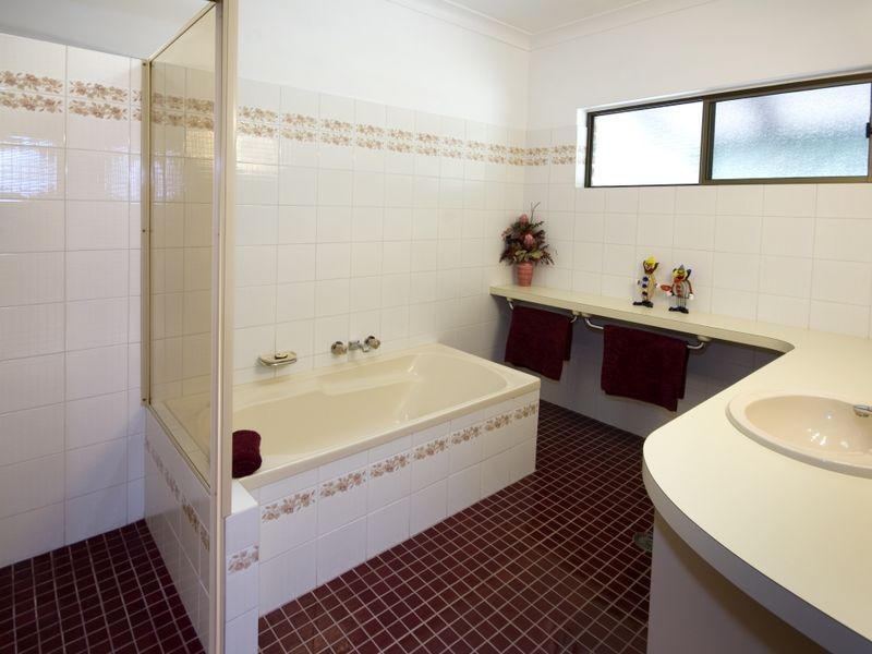21 Gaudrons Road, Sapphire Beach NSW 2450