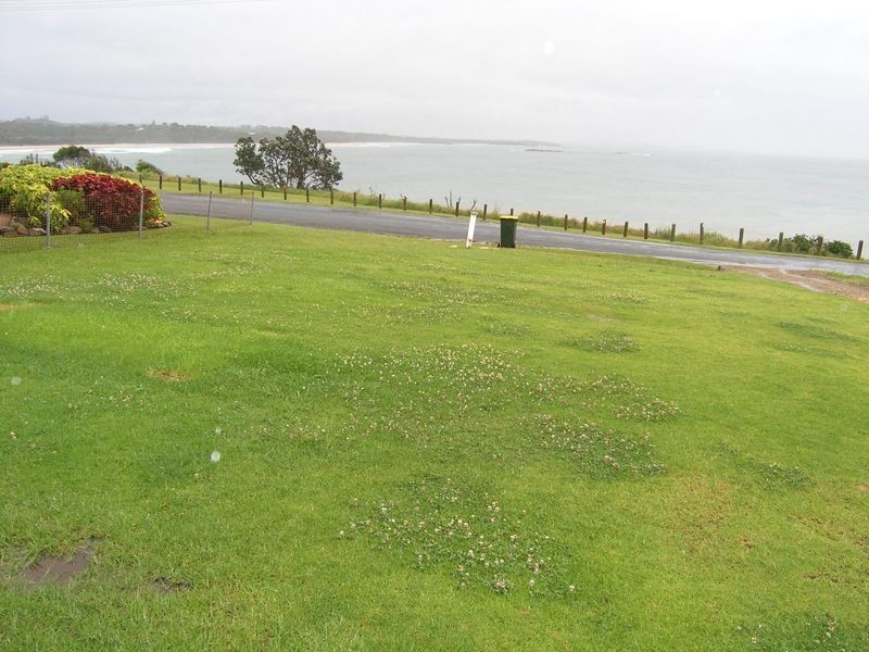 26 Pollack Esplanade, Woolgoolga NSW 2456
