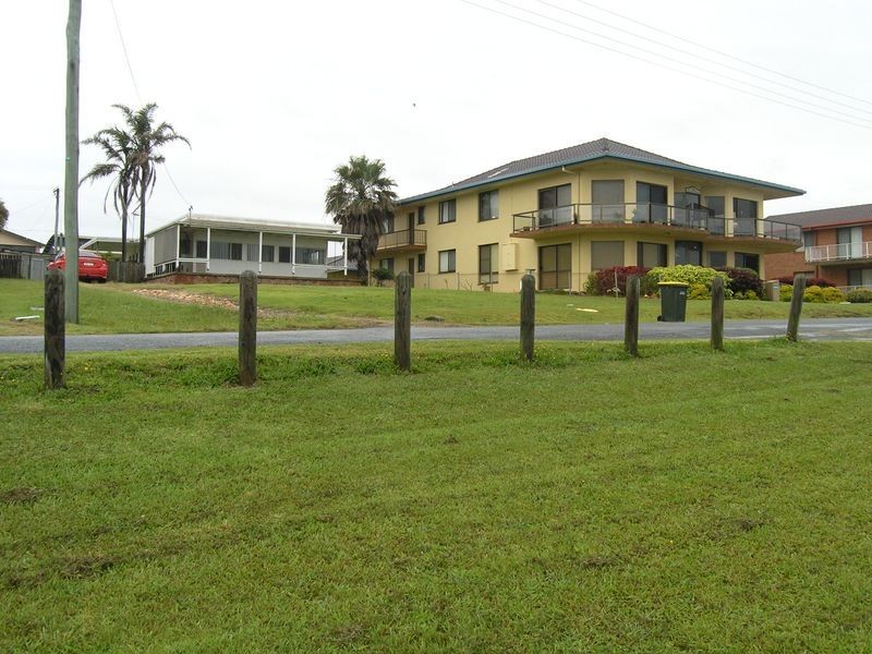 26 Pollack Esplanade, Woolgoolga NSW 2456