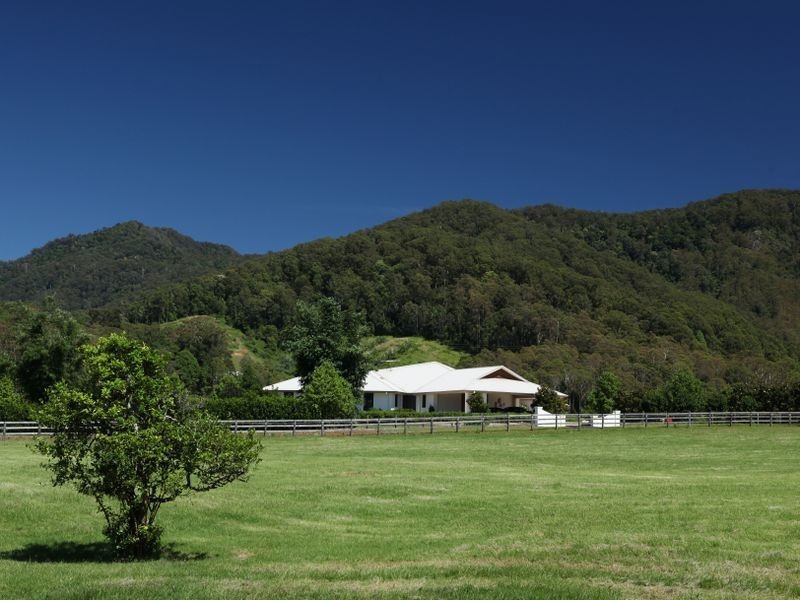 310 Crossmaglen Road Crossmaglen, Coffs Harbour NSW 2450