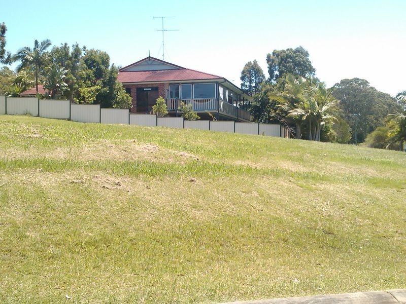 33 Max Graham Drive, Valla Beach NSW 2448