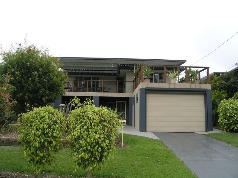 11 Plantation Avenue, Coffs Harbour NSW 2450