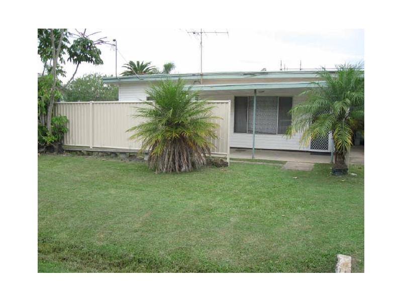 1/8 Pacific Street, Woolgoolga NSW 2456