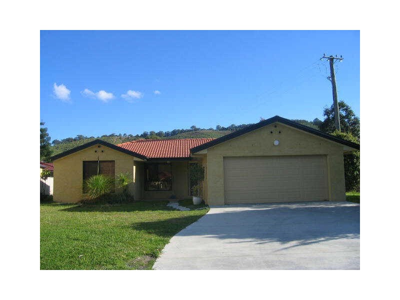 2 William Sharp Drive, Coffs Harbour NSW 2450