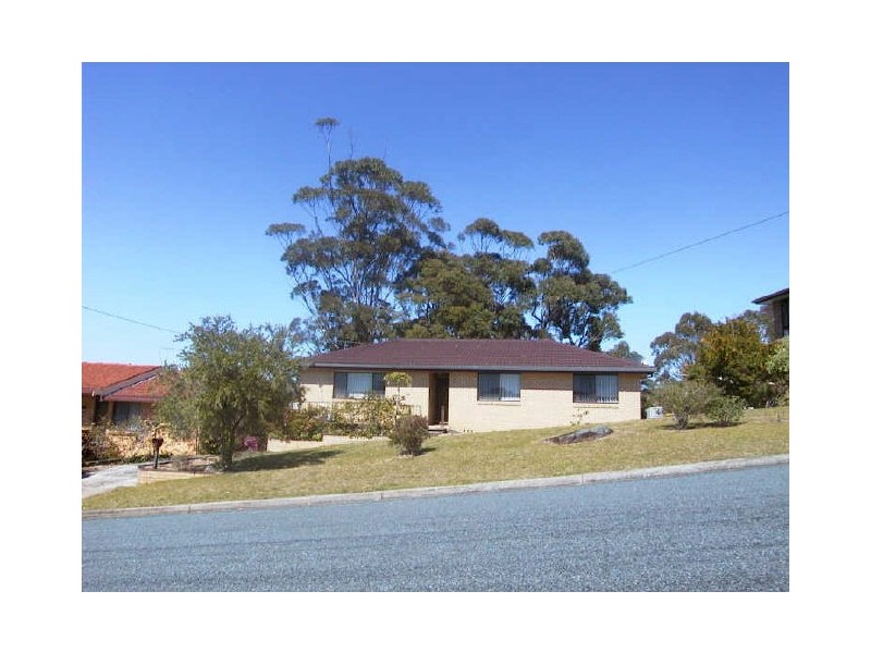 8 Campbell Street, Safety Beach NSW 2456