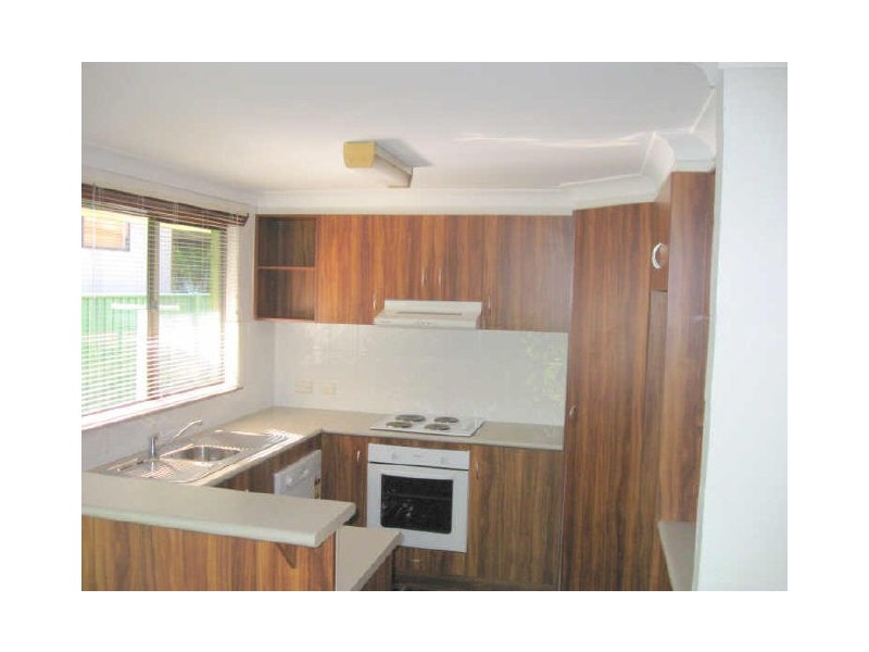 17 Beacon Crescent, Emerald Beach NSW 2456